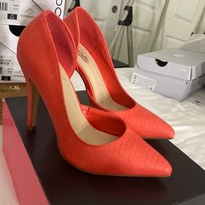 Woman’s pumps